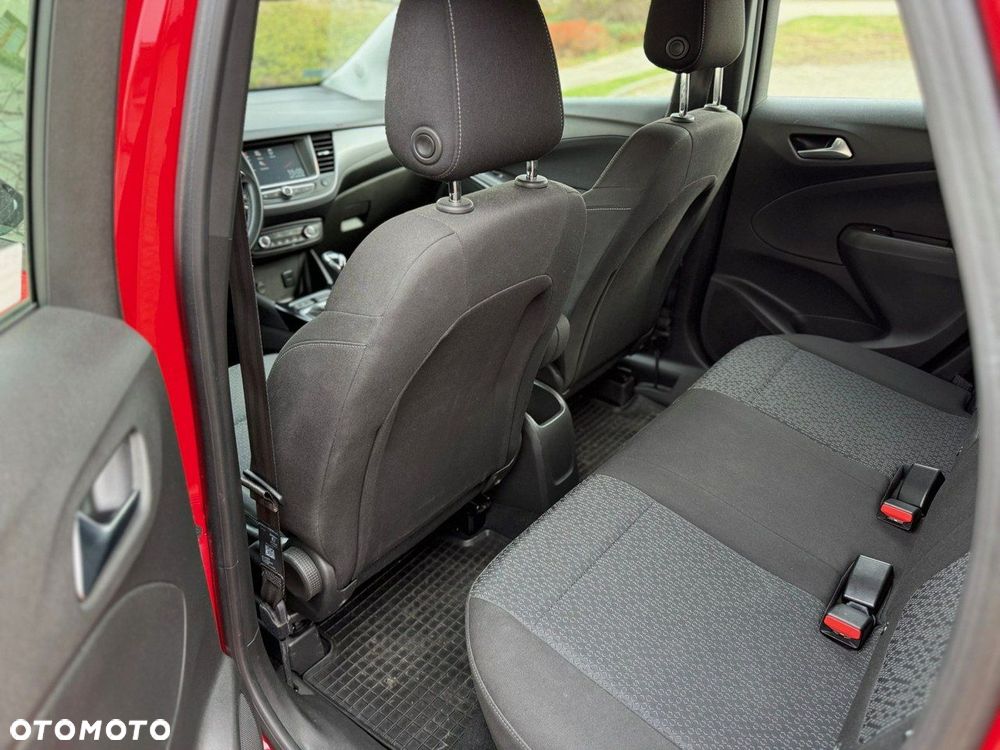 Opel Crossland X - 19