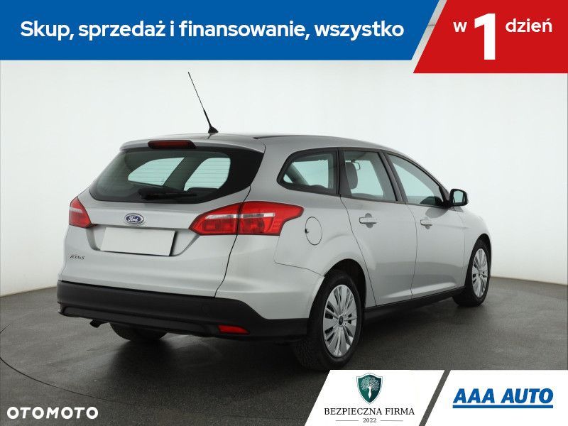 Ford Focus SW - 7