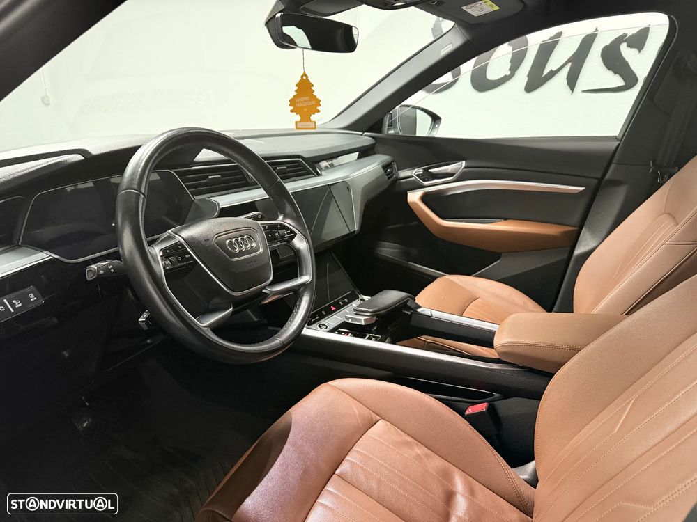 Audi e-tron 50 quattro S line - 8
