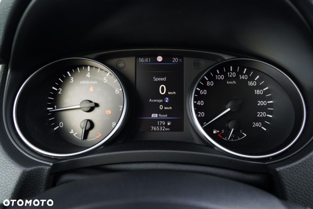 Nissan Qashqai 1.3 DIG-T N-Connecta - 22