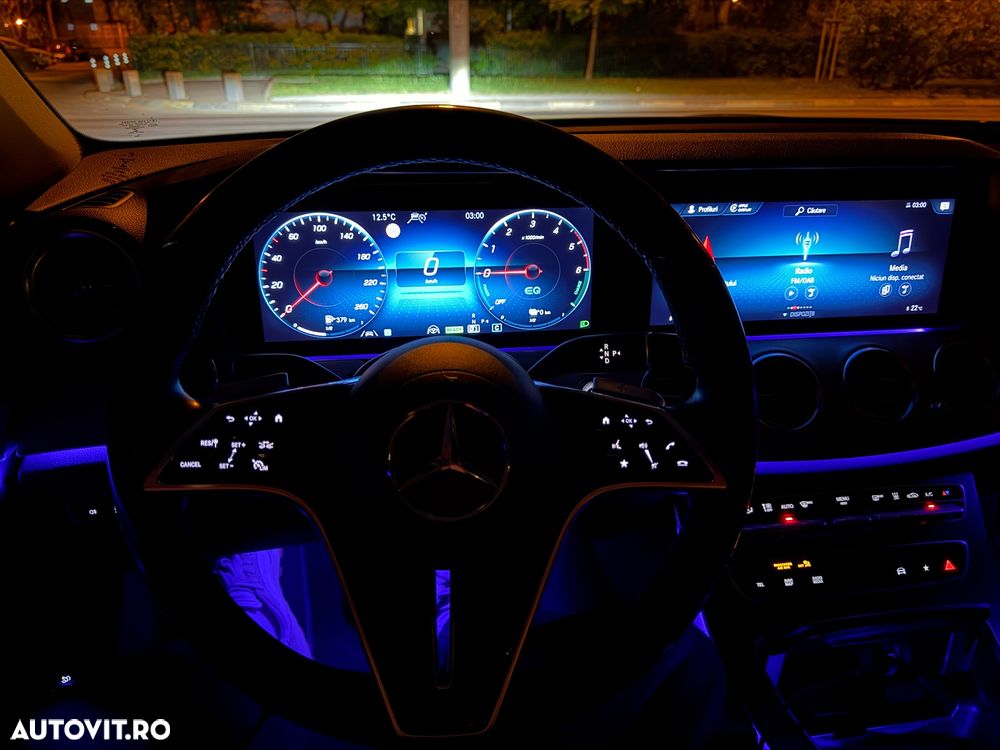Mercedes-Benz E 300 Aut. - 13