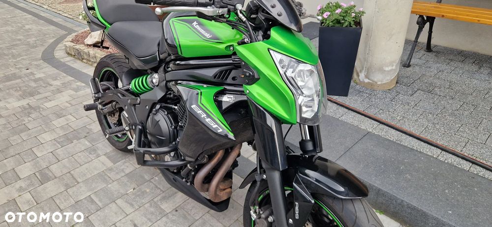 Kawasaki ER - 10