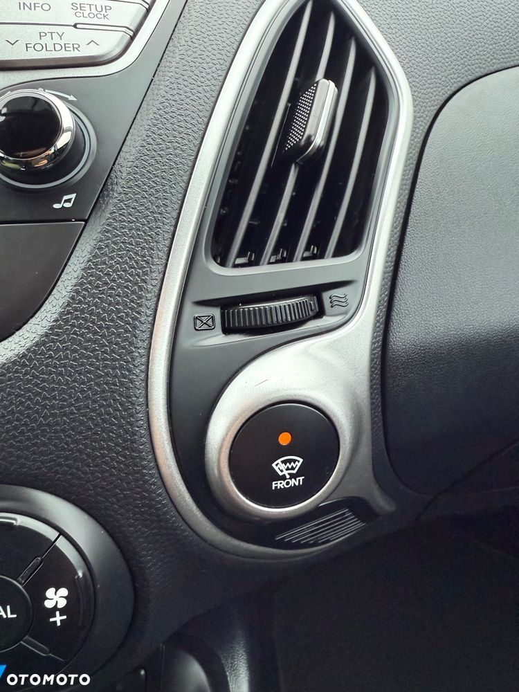 Hyundai ix35 2.0 4WD Premium - 37