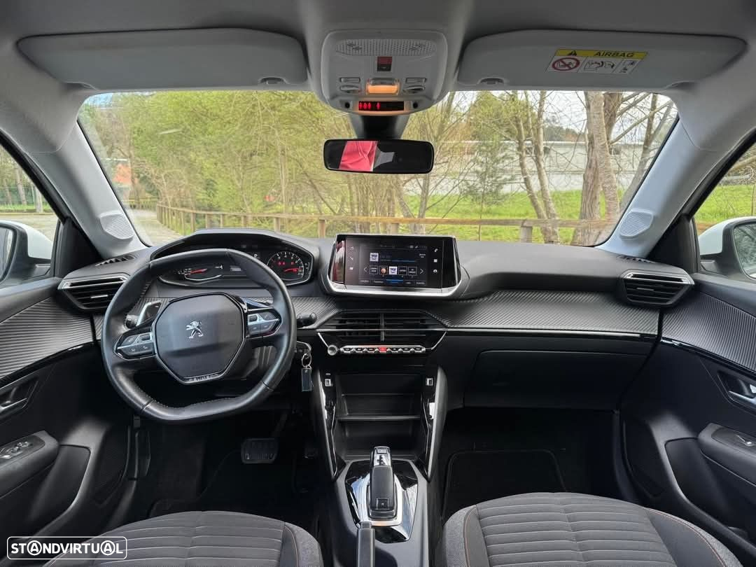 Peugeot 208 1.2 PureTech Allure EAT8 - 15