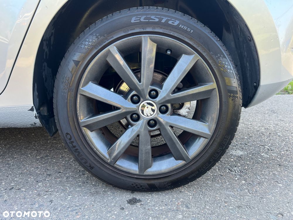 Skoda Fabia 1.2 TSI DSG Monte Carlo - 37