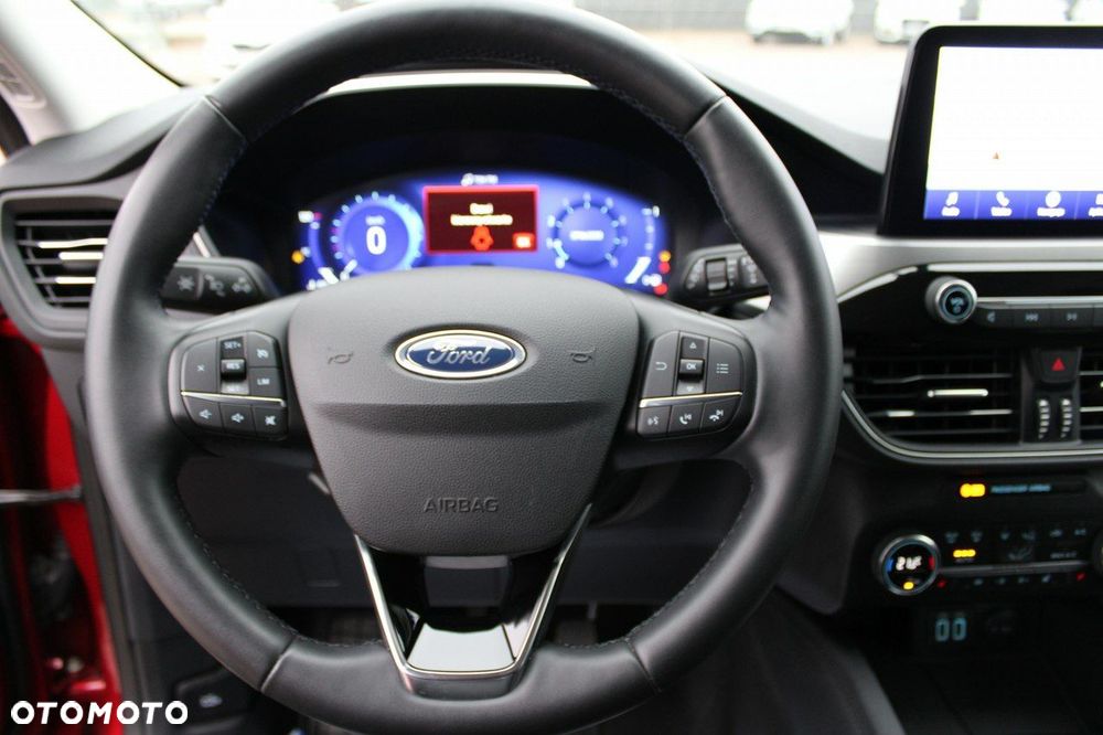 Ford Kuga - 17