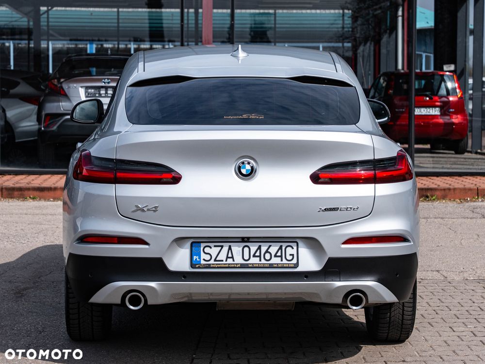 BMW X4 - 11