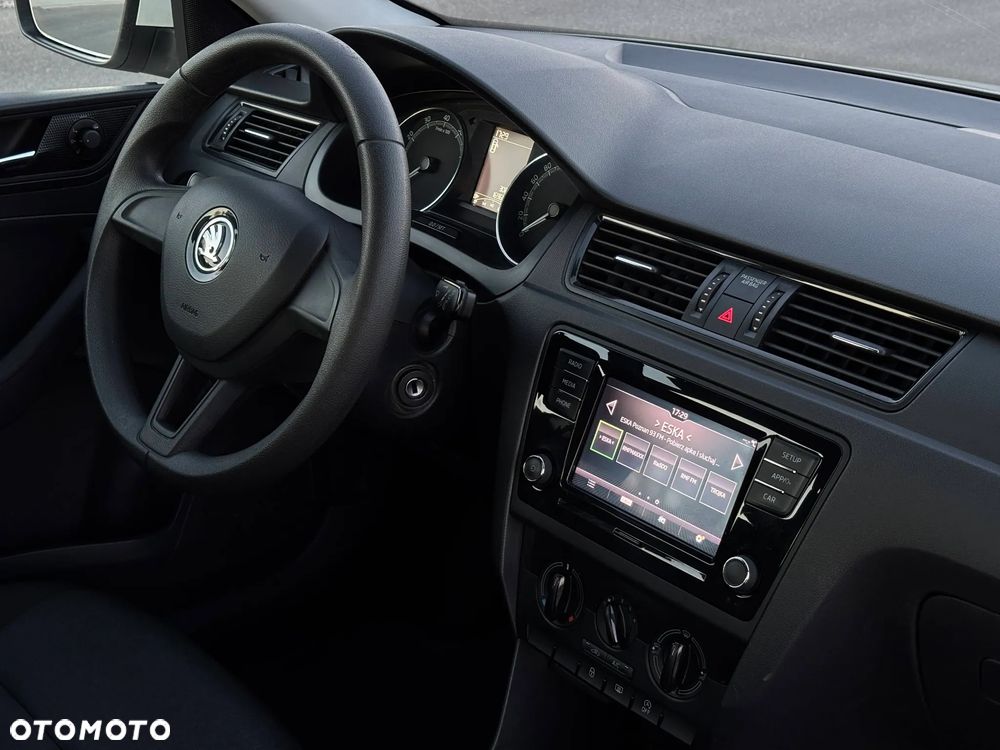 Skoda RAPID 1.0 TSI Active - 22