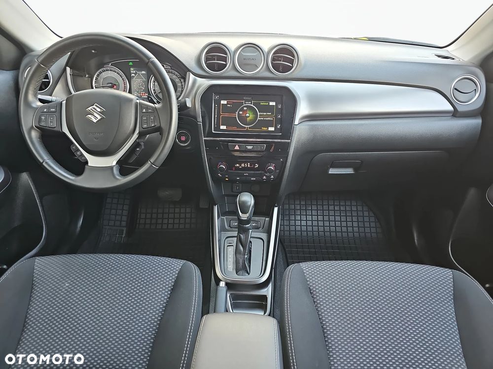 Suzuki Vitara 1.5 Strong Hybrid Premium 2WD AGS - 9