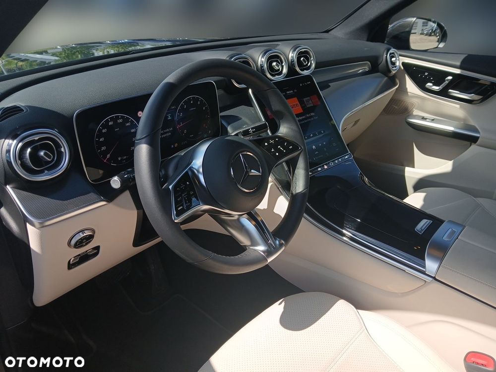 Mercedes-Benz GLC 200 4Matic 9G-TRONIC Avantgarde Advanced - 10