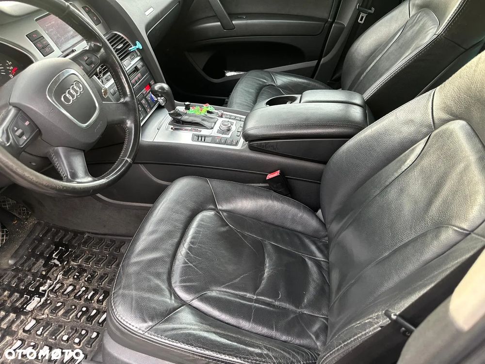 Audi Q7 3.0 TDI Quattro Tiptr - 12
