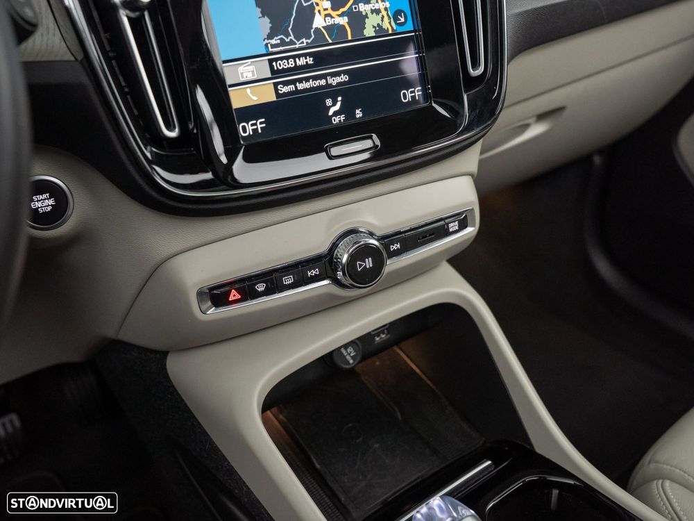 Volvo XC 40 1.5 T3 Inscription Geartronic - 28