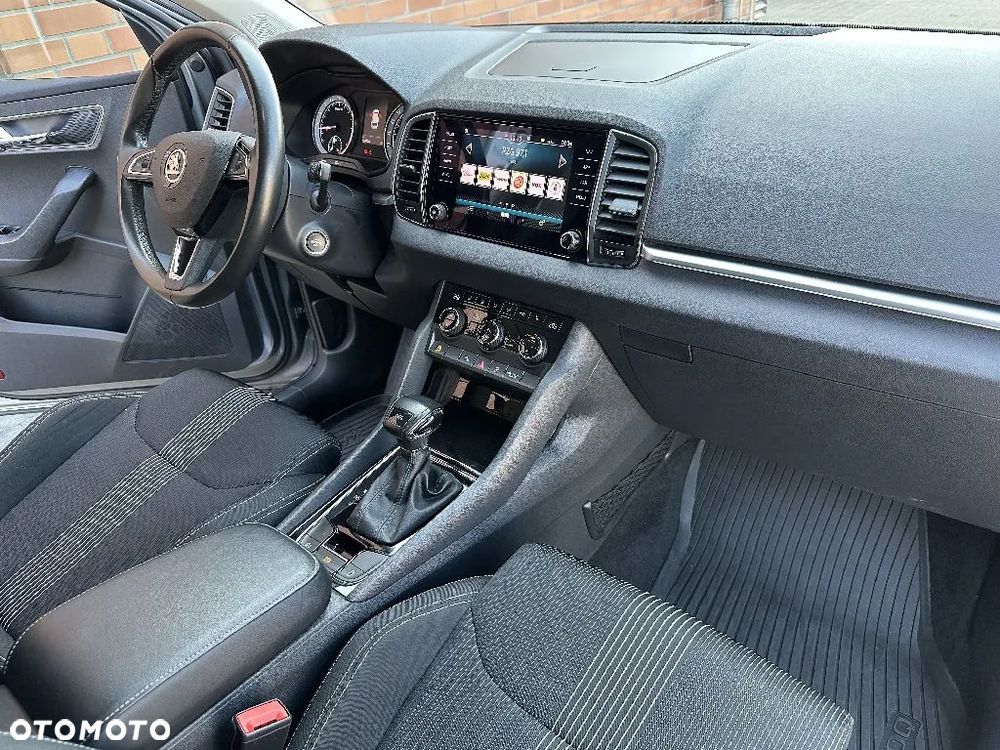 Skoda Karoq 1.6 TDI 4x2 Style DSG - 25