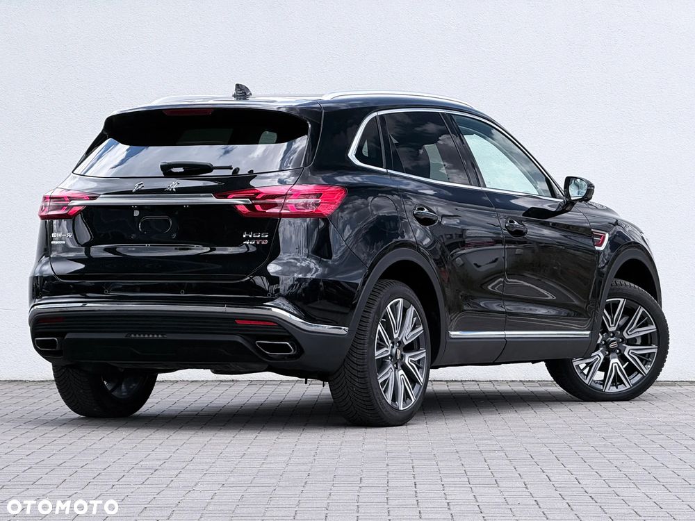 Hongqi HS5 - 12