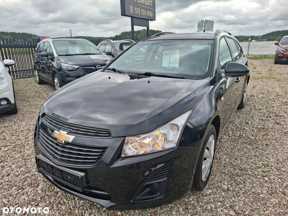 Chevrolet Cruze 1.6 LT - 1