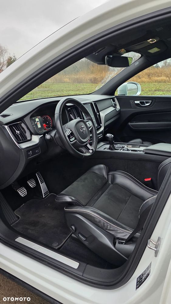 Volvo XC 60 D3 R-Design - 7