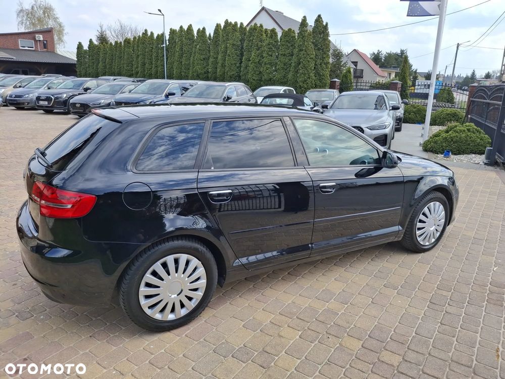 Audi A3 Sportback - 5