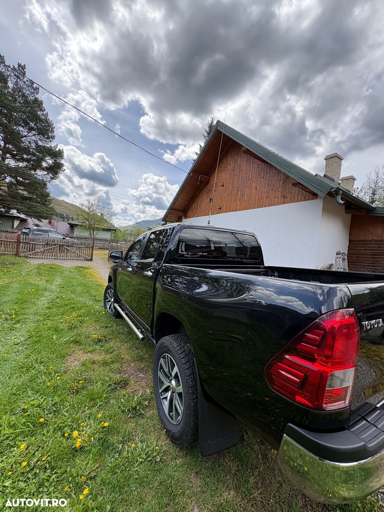 Toyota Hilux 4x4 Double Cab Comfort - 8