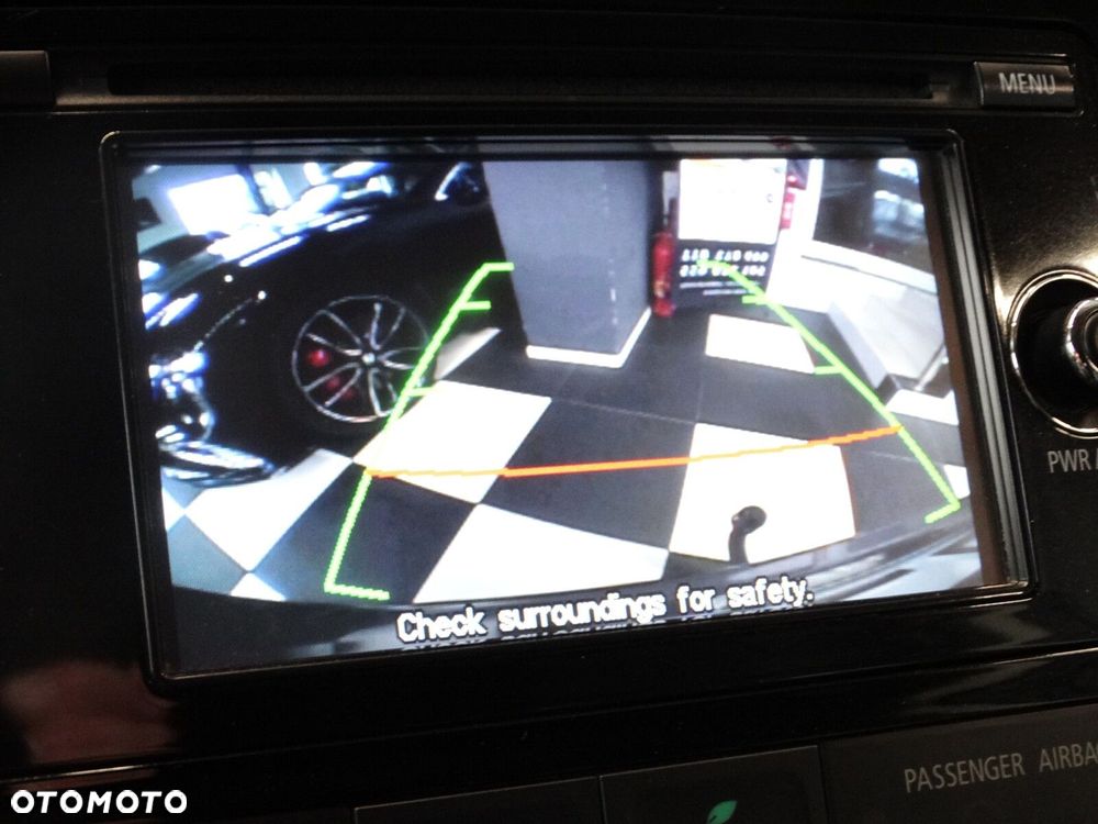 Mitsubishi Outlander - 30