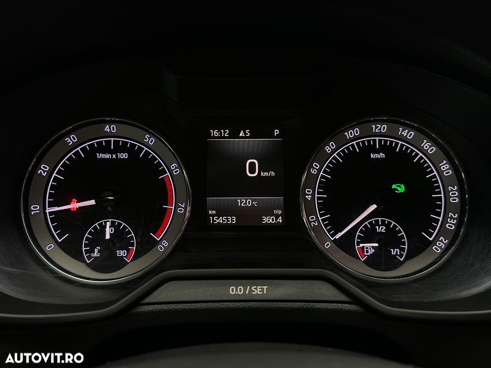 Skoda Octavia 1.5 TSI e-TEC DSG Edition - 9