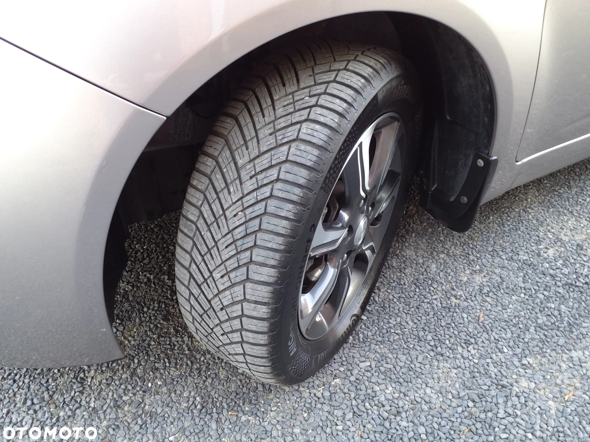 Hyundai ix20 1.6 Premium - 19