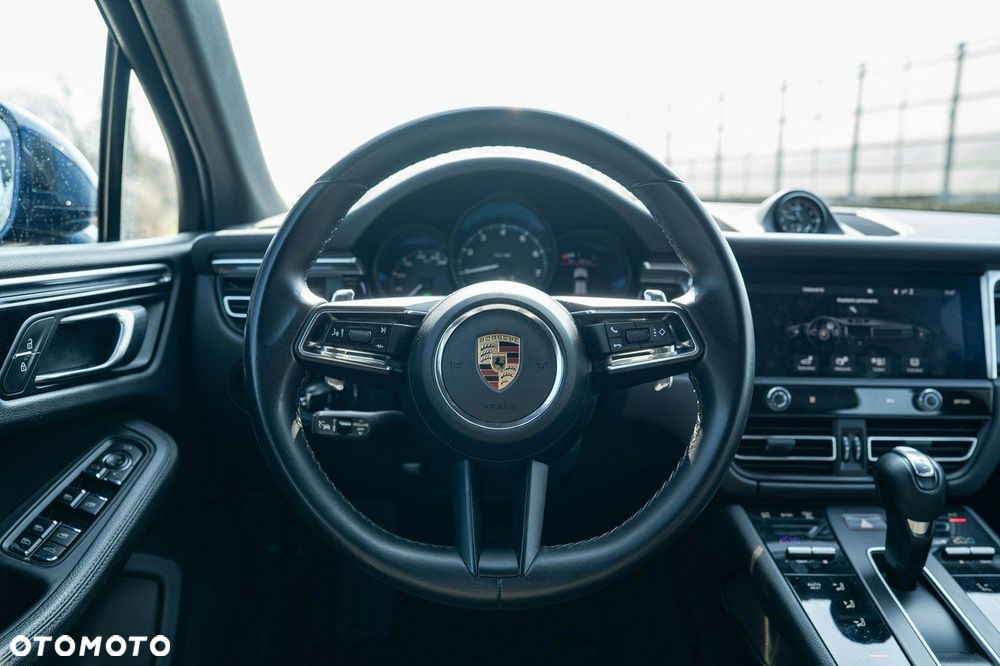 Porsche Macan Standard - 16