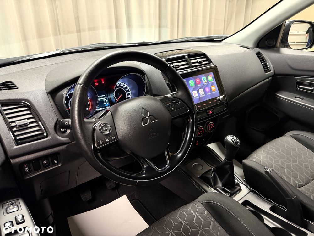 Mitsubishi ASX - 5