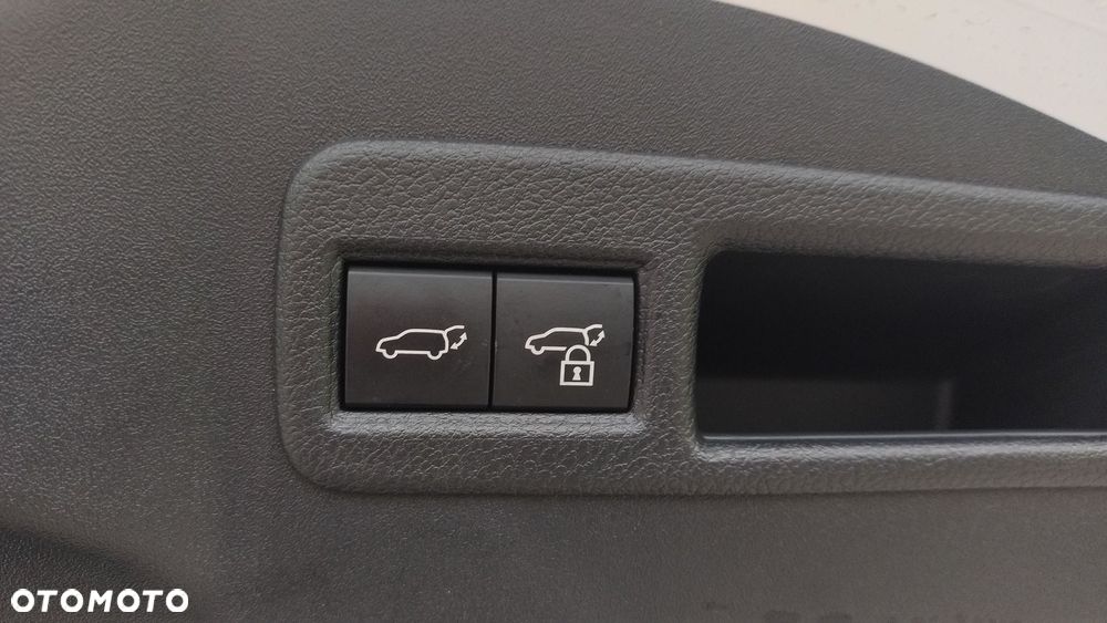 Toyota bZ4X 71.4kWh 4x4 Prestige - 14