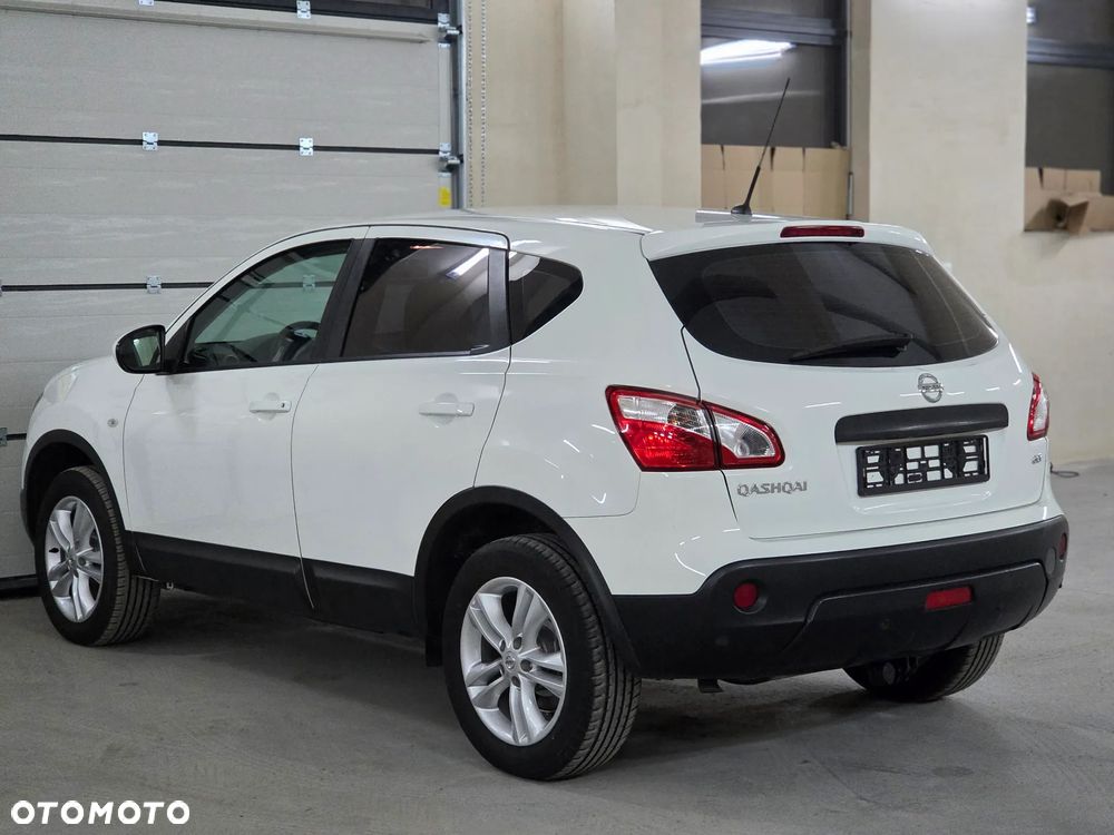 Nissan Qashqai 1.5 dCi DPF acenta - 4