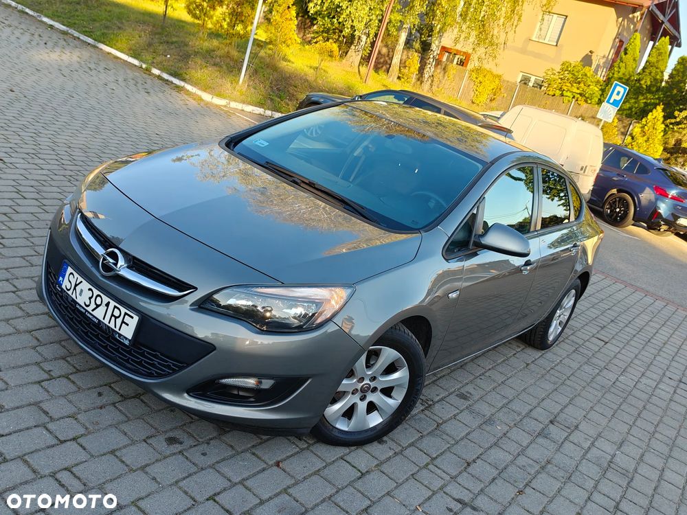 Opel Astra 1.6 Cosmo - 30