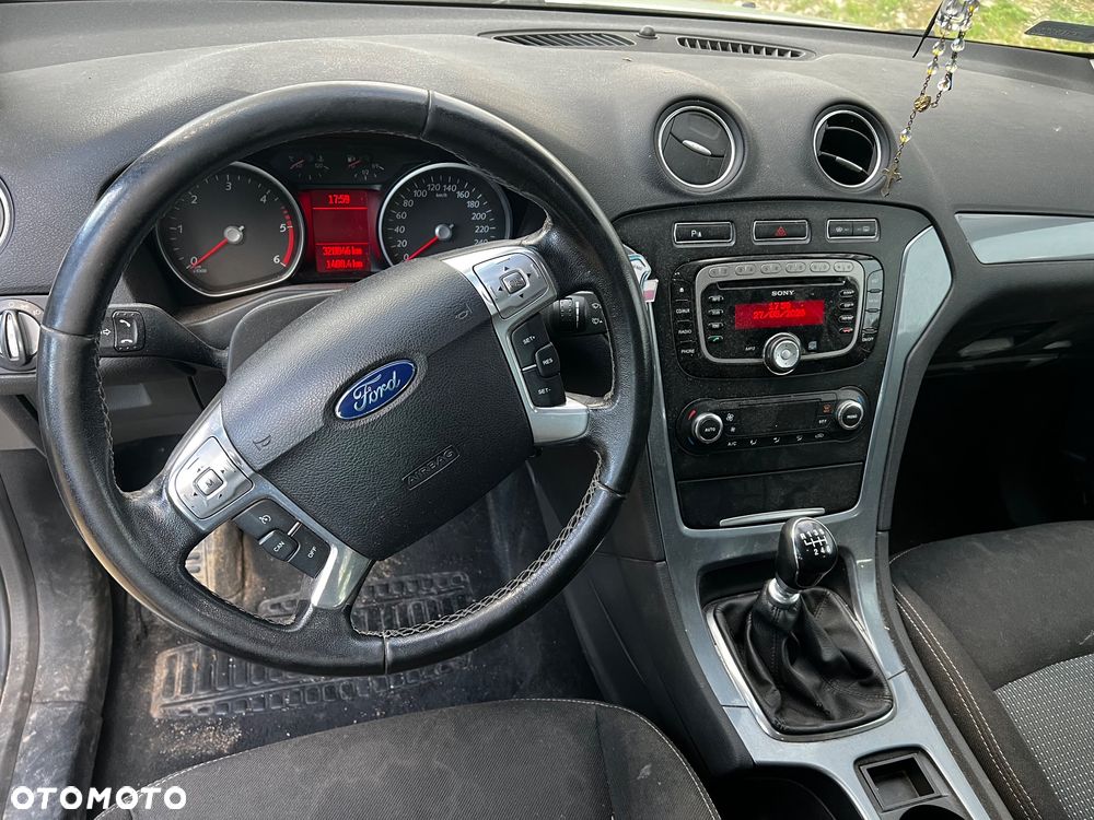 Ford Mondeo 1.8 TDCi Ambiente - 6