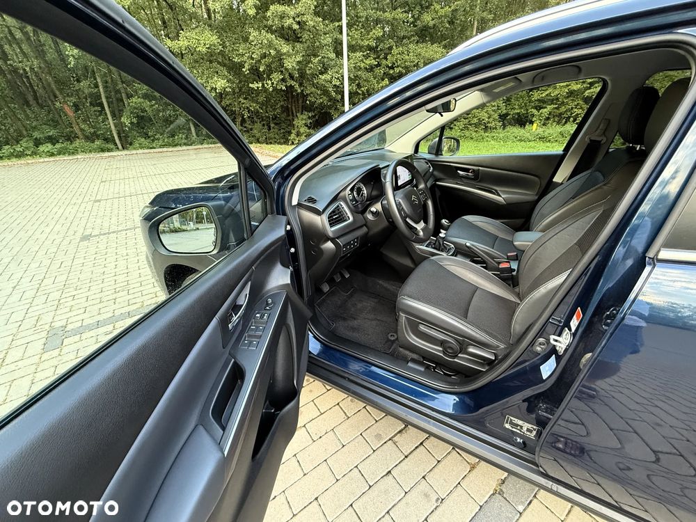 Suzuki S-Cross 1.4 SHVS Elegance - 12