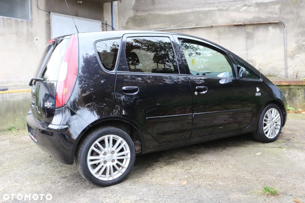 Mitsubishi Colt 1.3 Intense - 2