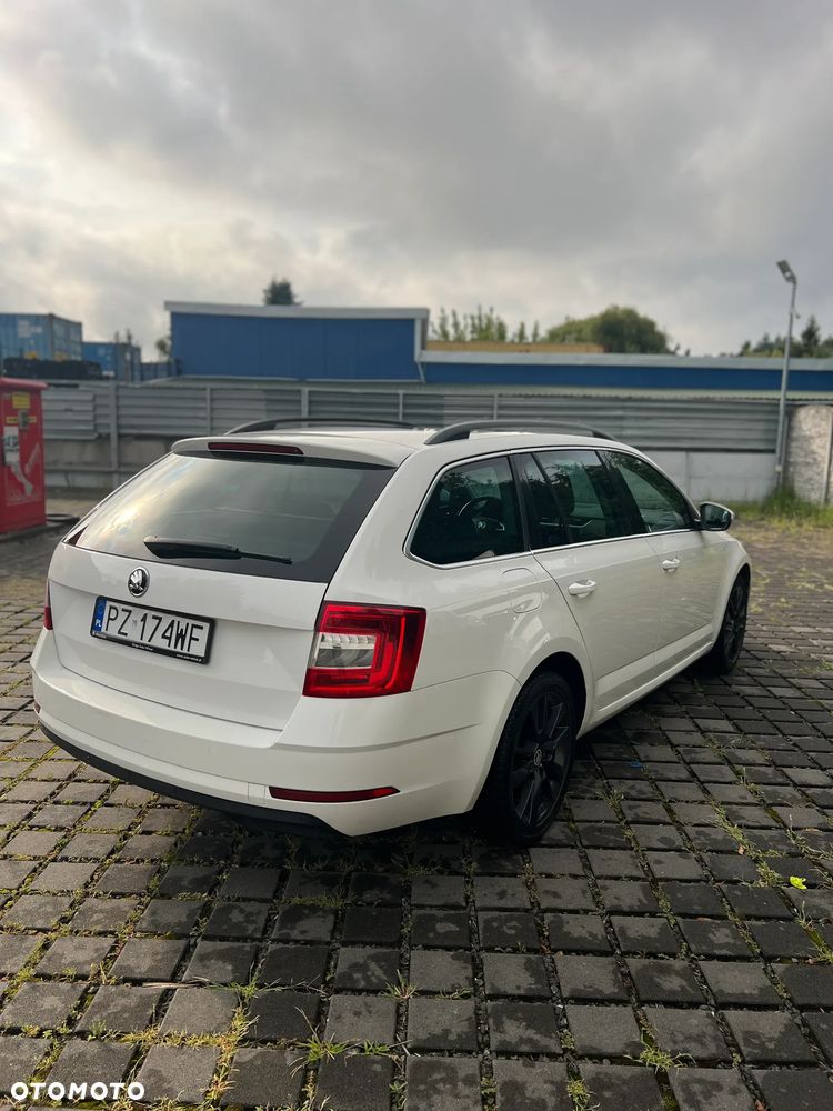 Skoda Octavia 1.4 TSI Ambition DSG - 4