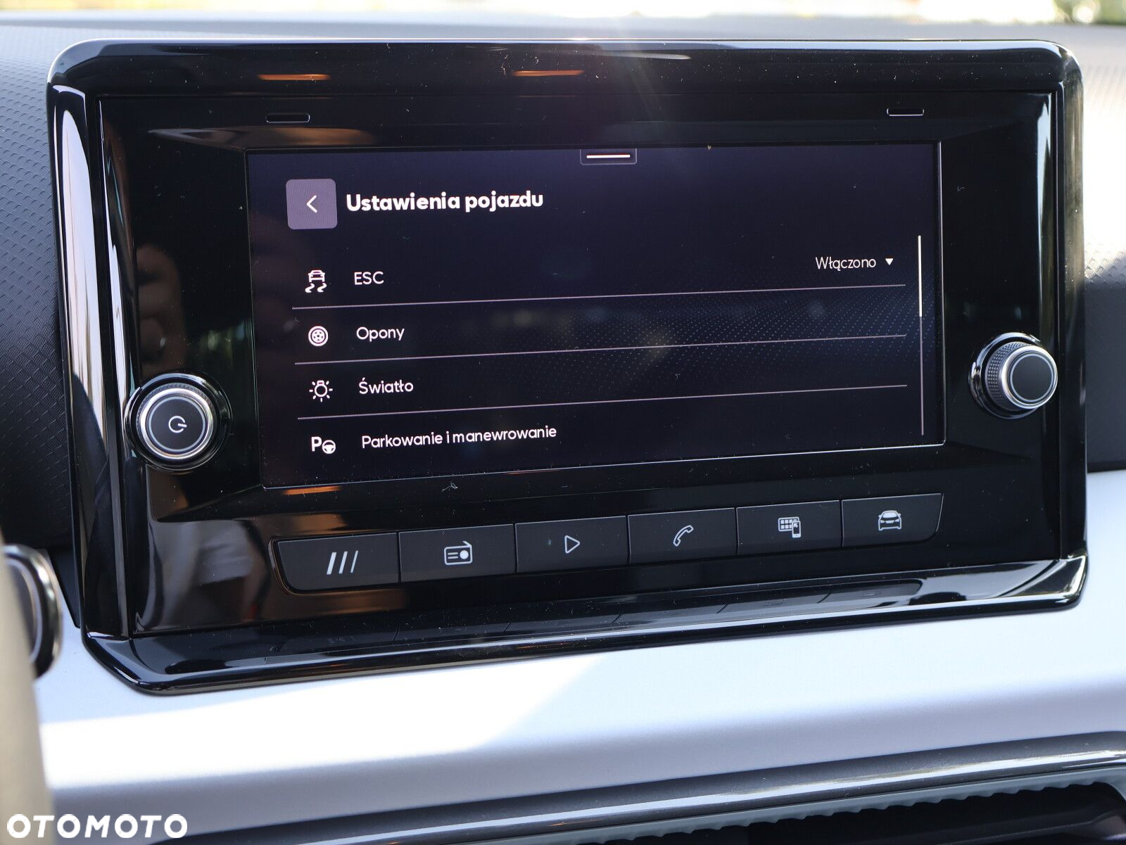 Seat Arona 1.0 TSI Marina S&S DSG - 33