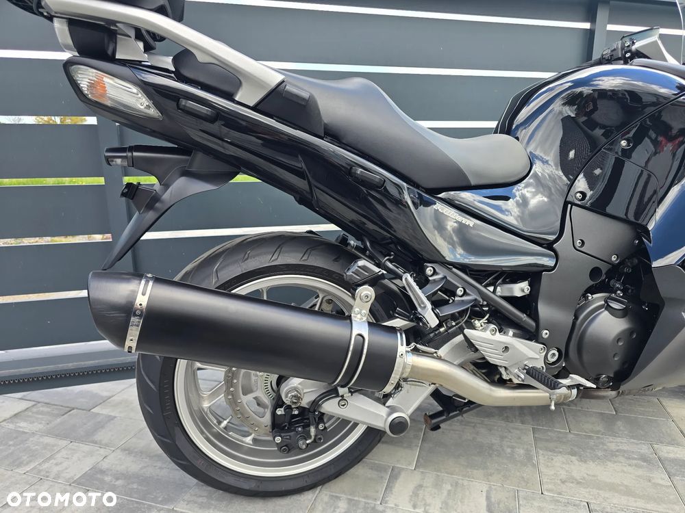 Kawasaki GTR - 19