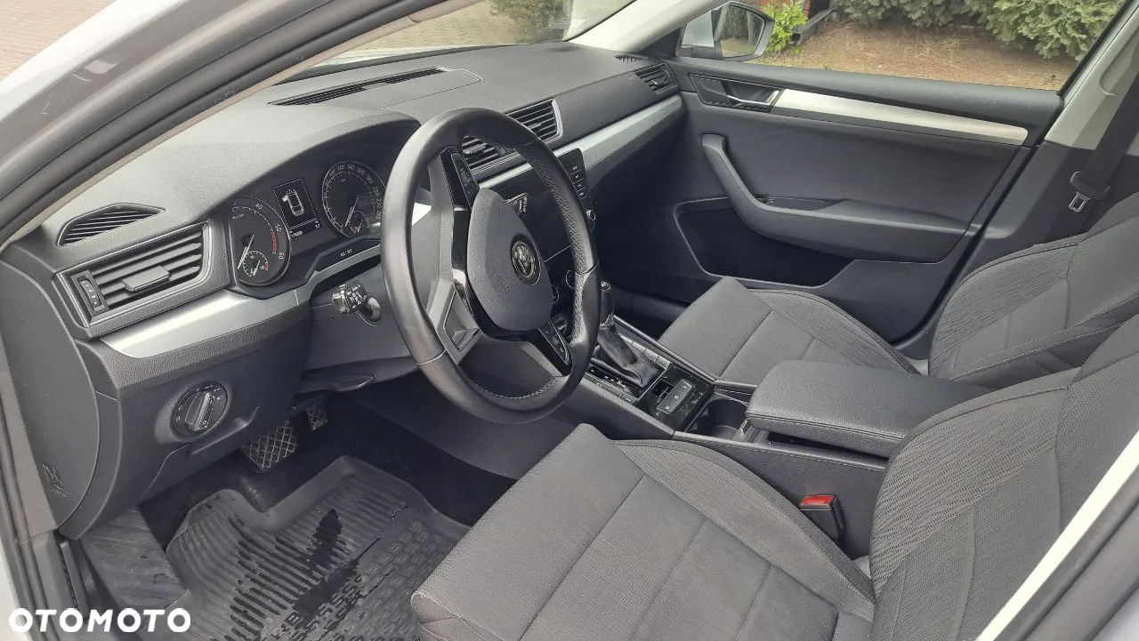 Skoda Superb 2.0 TDI 4x4 Ambition DSG - 9