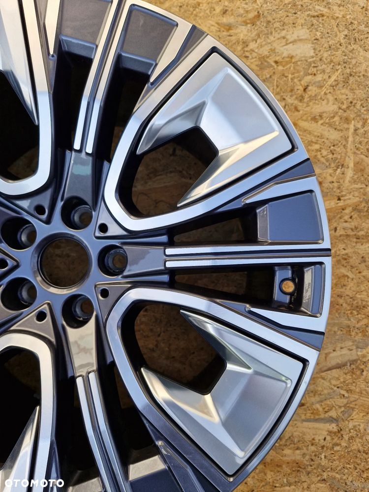 BMW i7 G70 20" Felga 5A19DE7 - 2