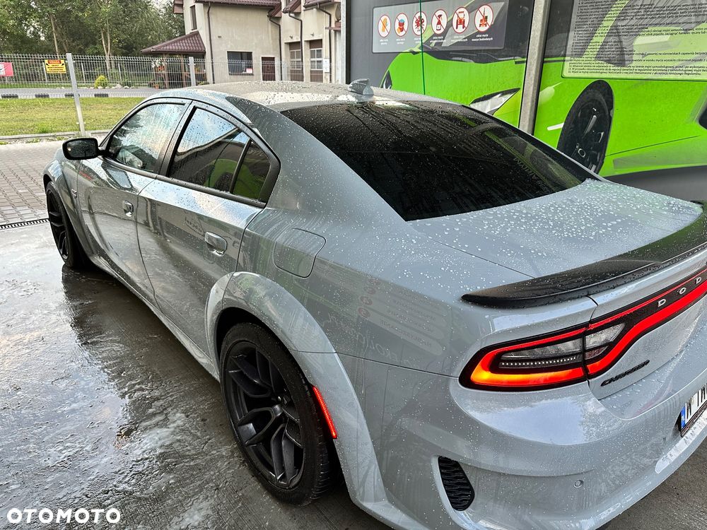 Dodge Charger 6.4 Scat Pack Widebody - 5