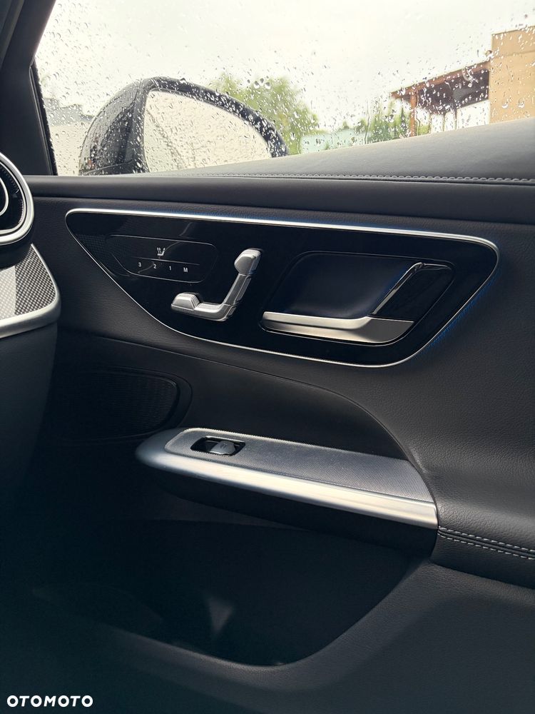 Mercedes-Benz GLC 220 d mHEV 4-Matic AMG Line - 15