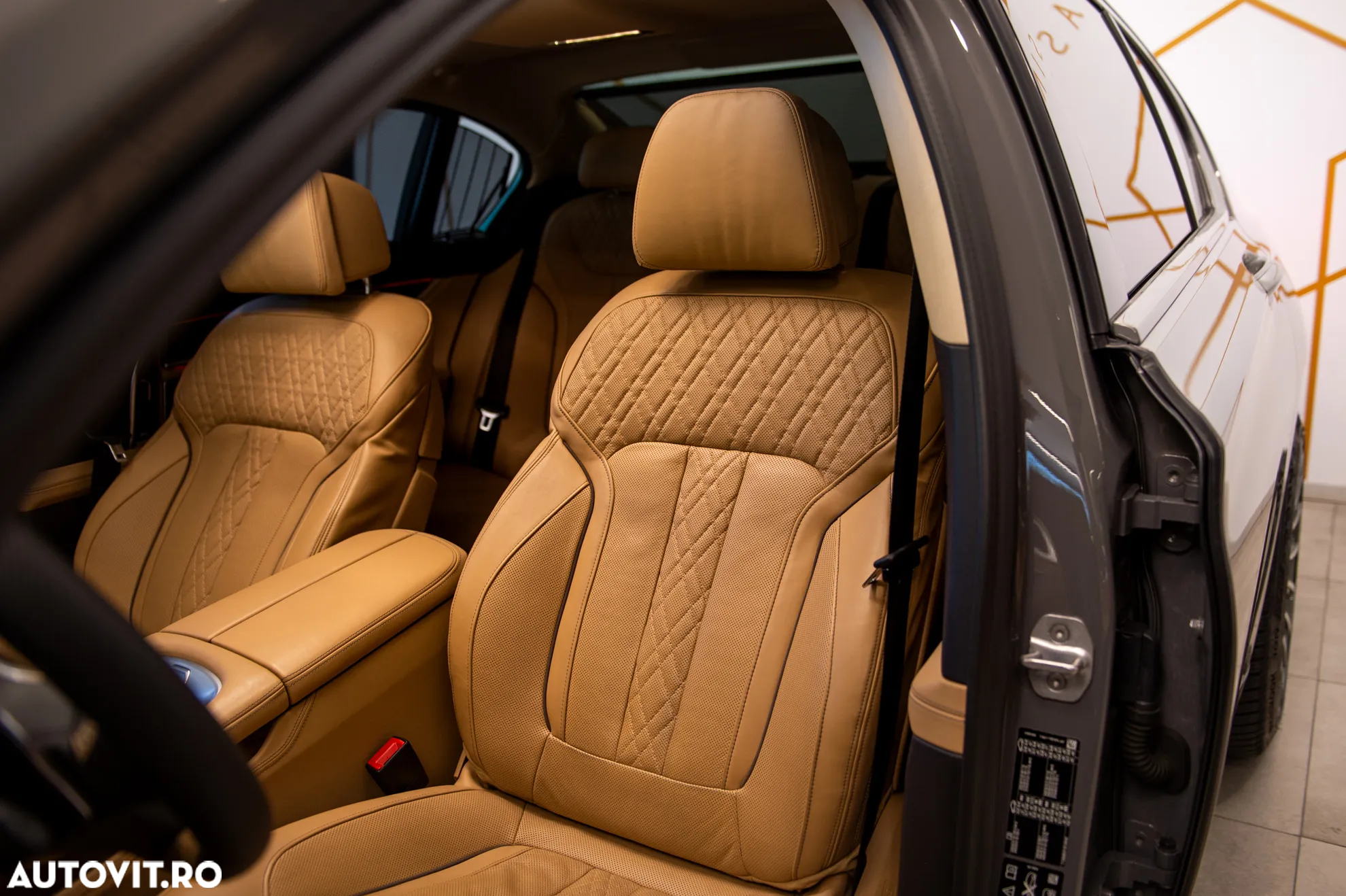 BMW Seria 7 750d xDrive - 14