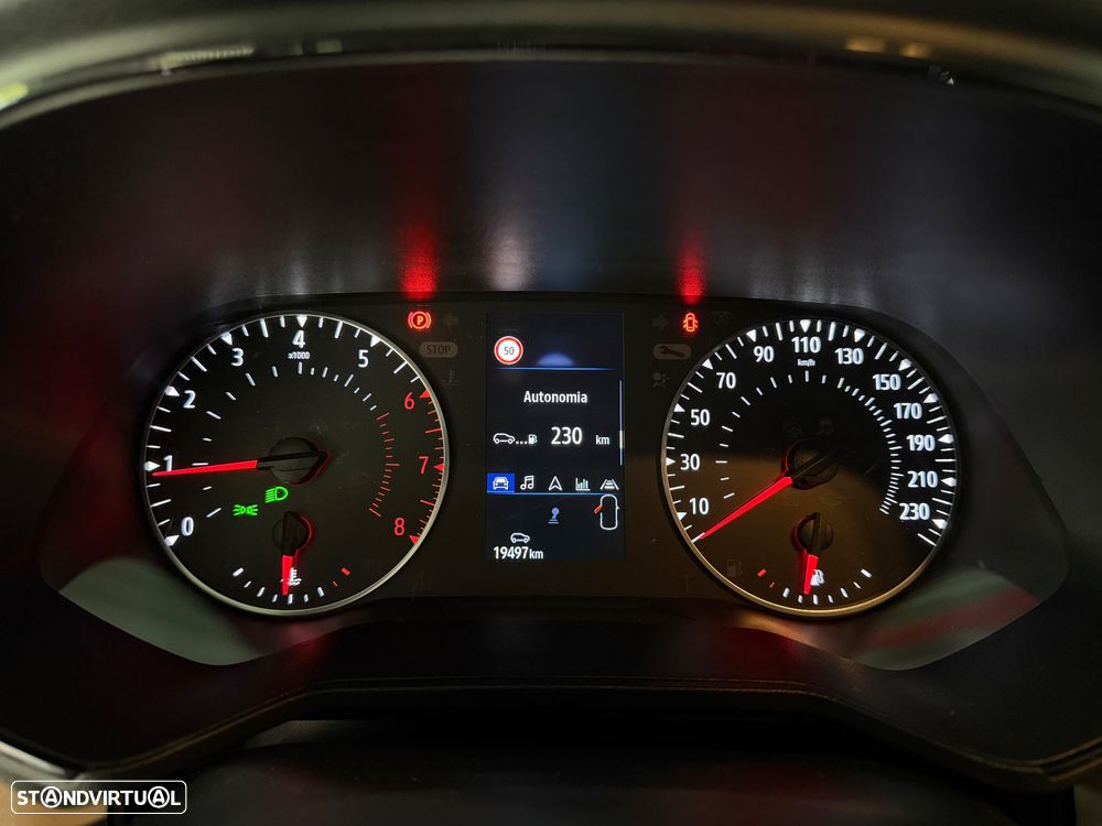 Renault Clio 1.0 TCe Evolution Bi-Fuel - 11