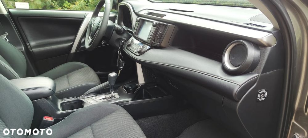 Toyota RAV4 2.0 4x4 Start&Stop CVT Executive - 18