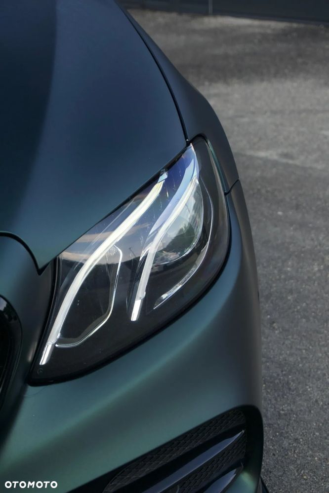 Mercedes-Benz Klasa E AMG 53 4Matic+ AMG Speedshift TCT-9G - 16