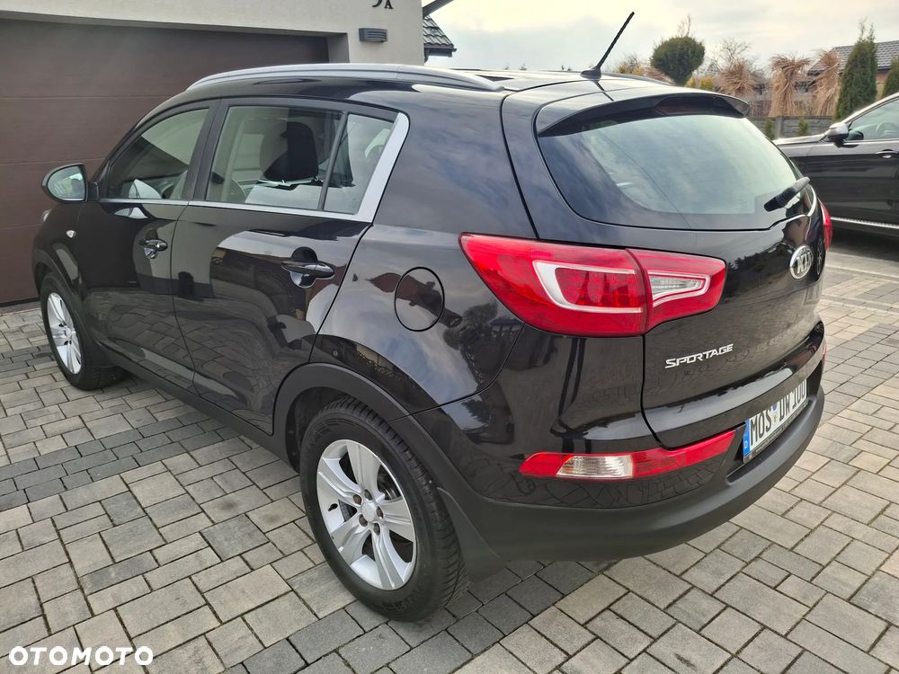 Kia Sportage 1.6 GDI 2WD Dream-Team Edition - 3