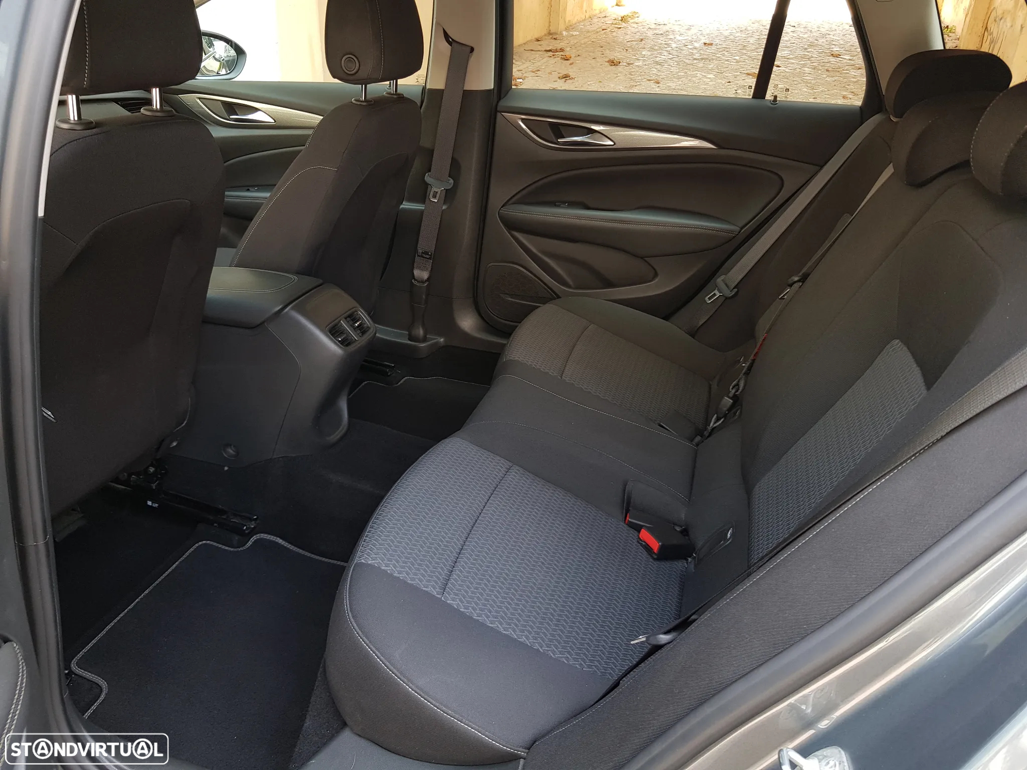 Opel Insignia Sports Tourer 1.5 D GS Line - 29