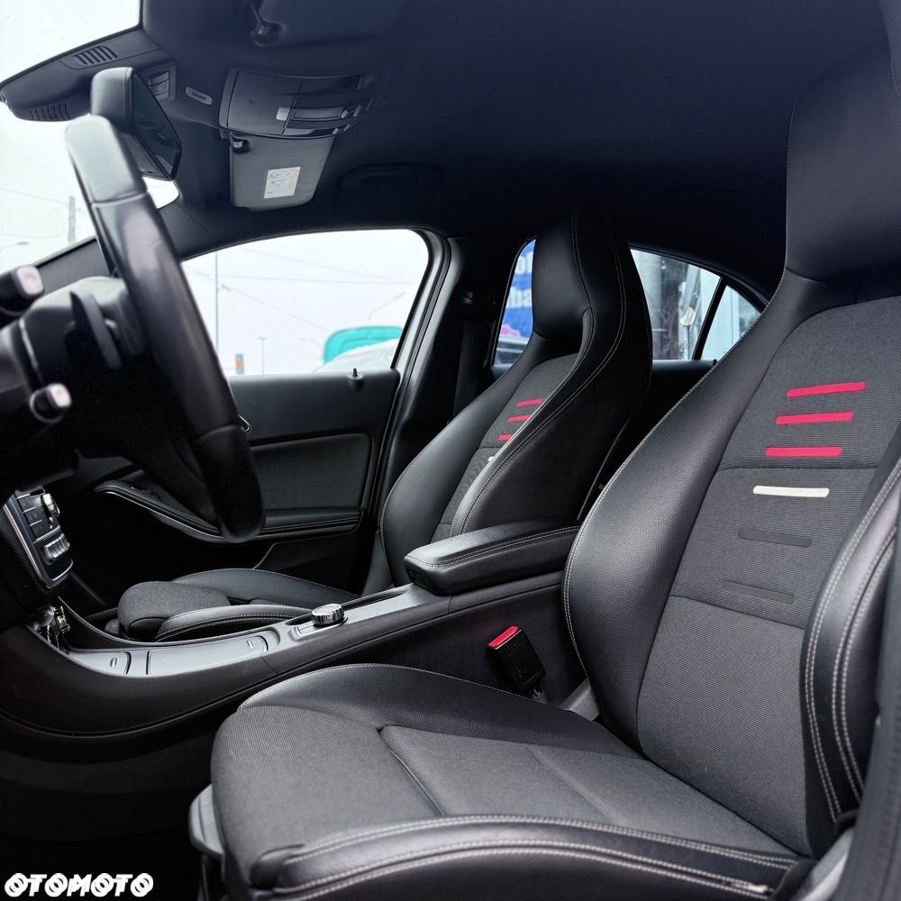 Mercedes-Benz Klasa A 180 7G-DCT Style - 37