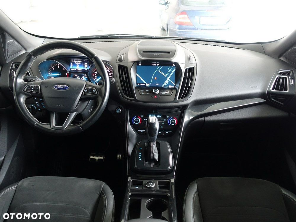 Ford Kuga 2.0 TDCi AWD ST-Line - 19