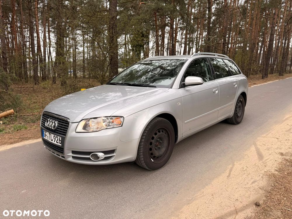 Audi A4 Avant - 1