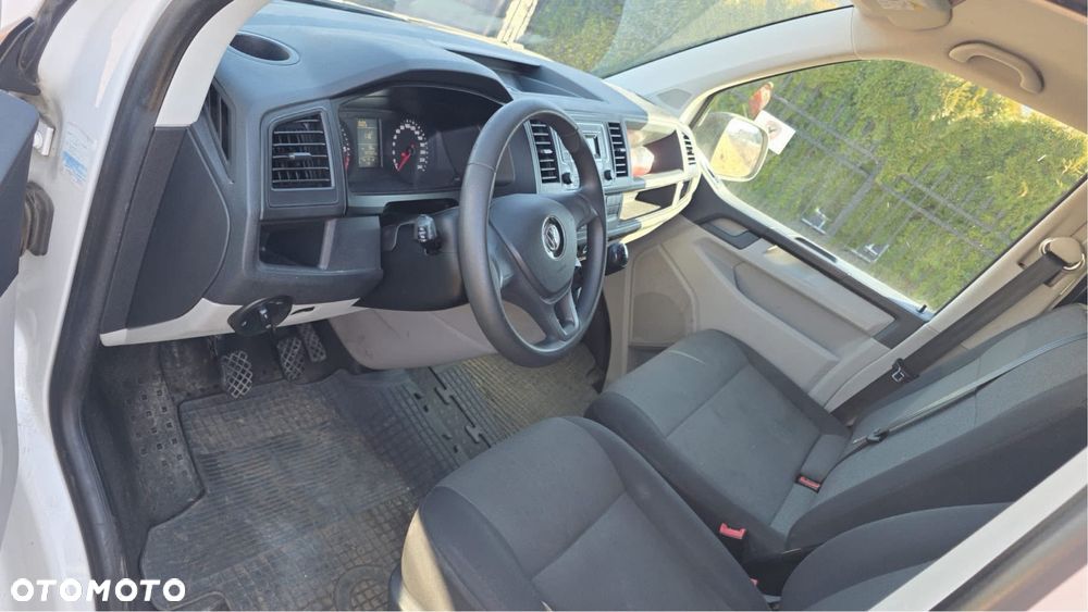 Volkswagen Transporter - 3